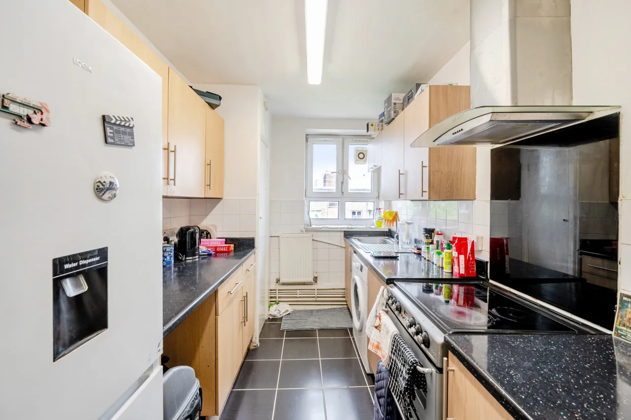 Jamaica Road, SE16, photo 2