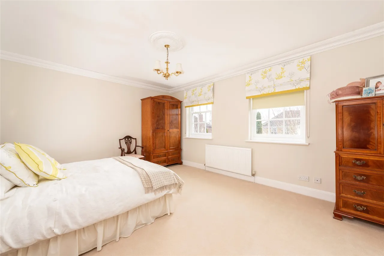 Hampden Court, Biddenham, MK40, photo 21
