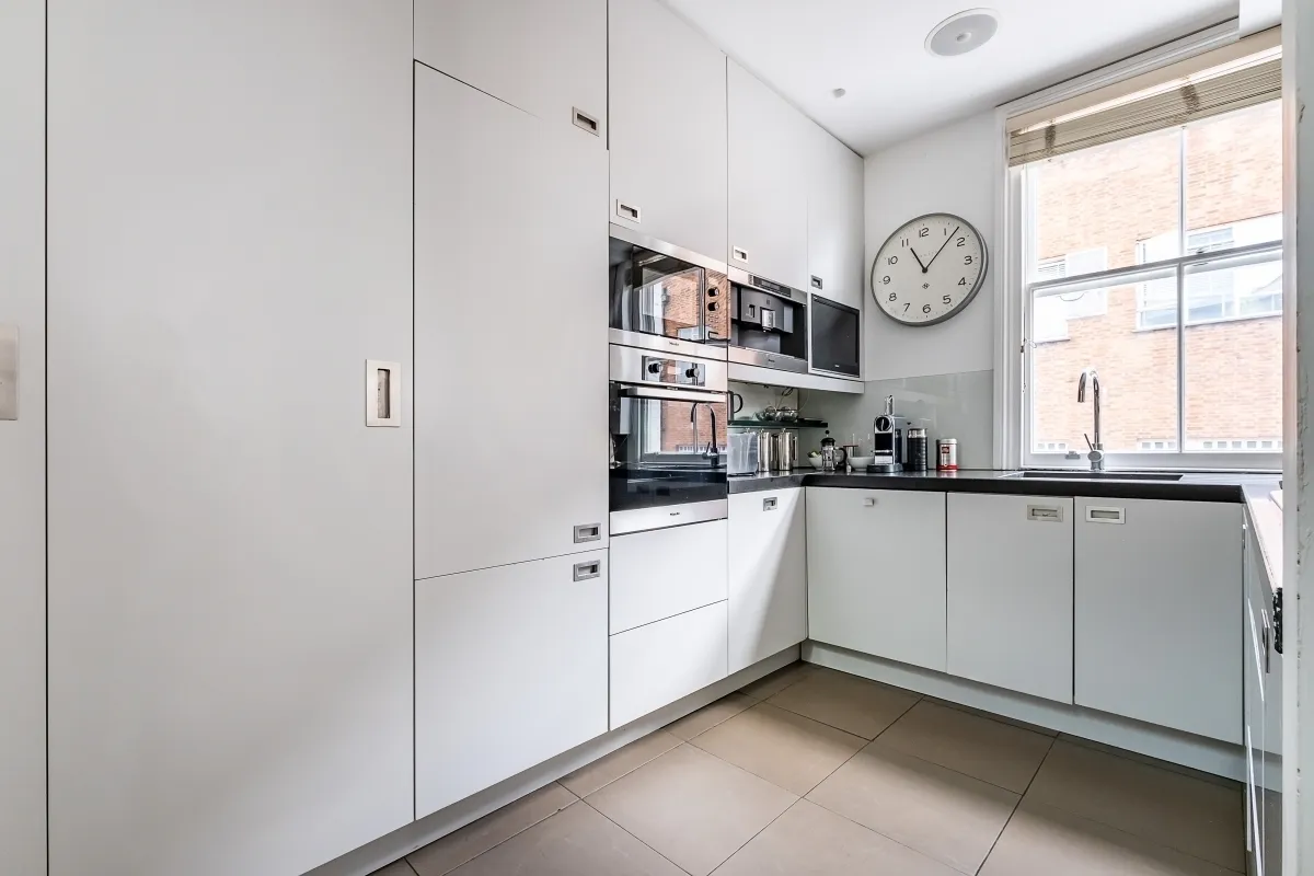 Pembroke Mews Kensington W8, photo 4