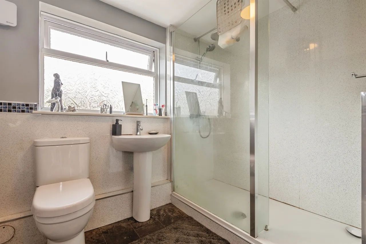 Barrow Drive, Taunton, TA1, photo 13