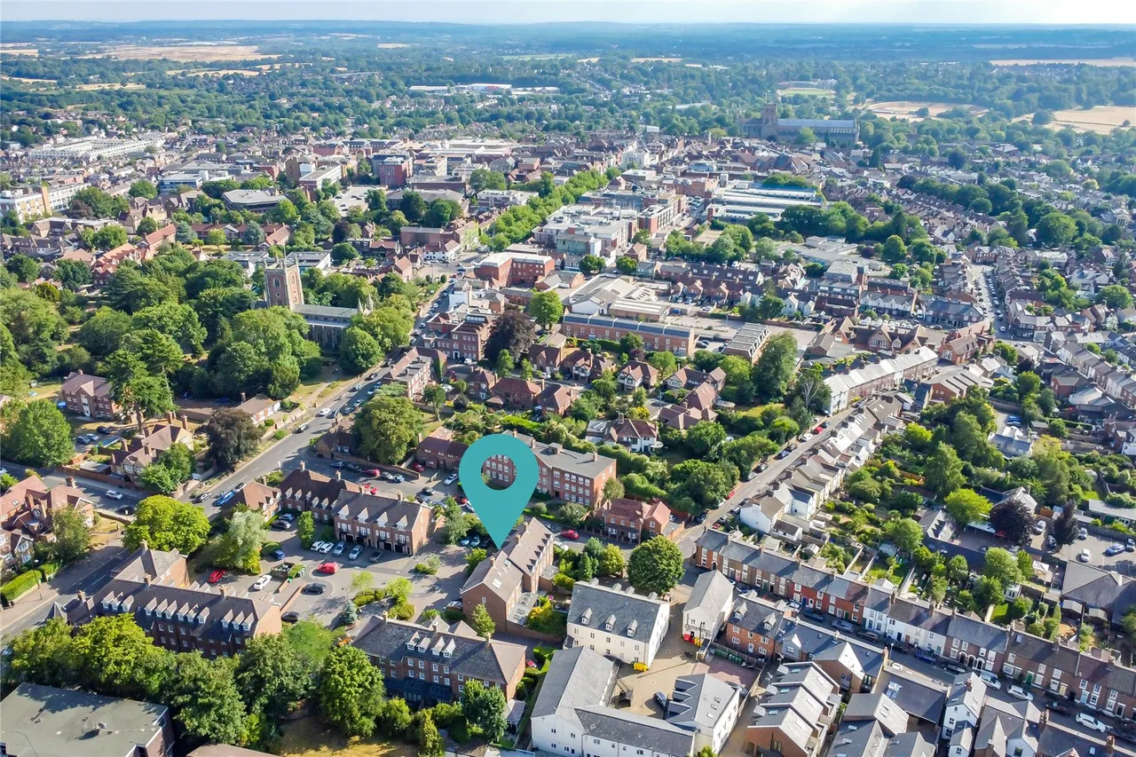 Chime Square, St. Albans, Hertfordshire, AL3 5JZ, photo 14