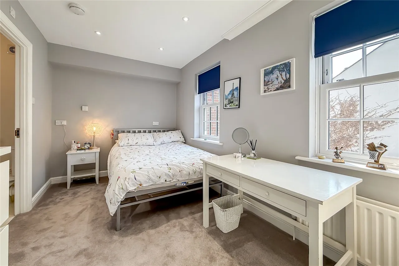 Chime Square, St. Albans, Hertfordshire, AL3 5JZ, photo 19