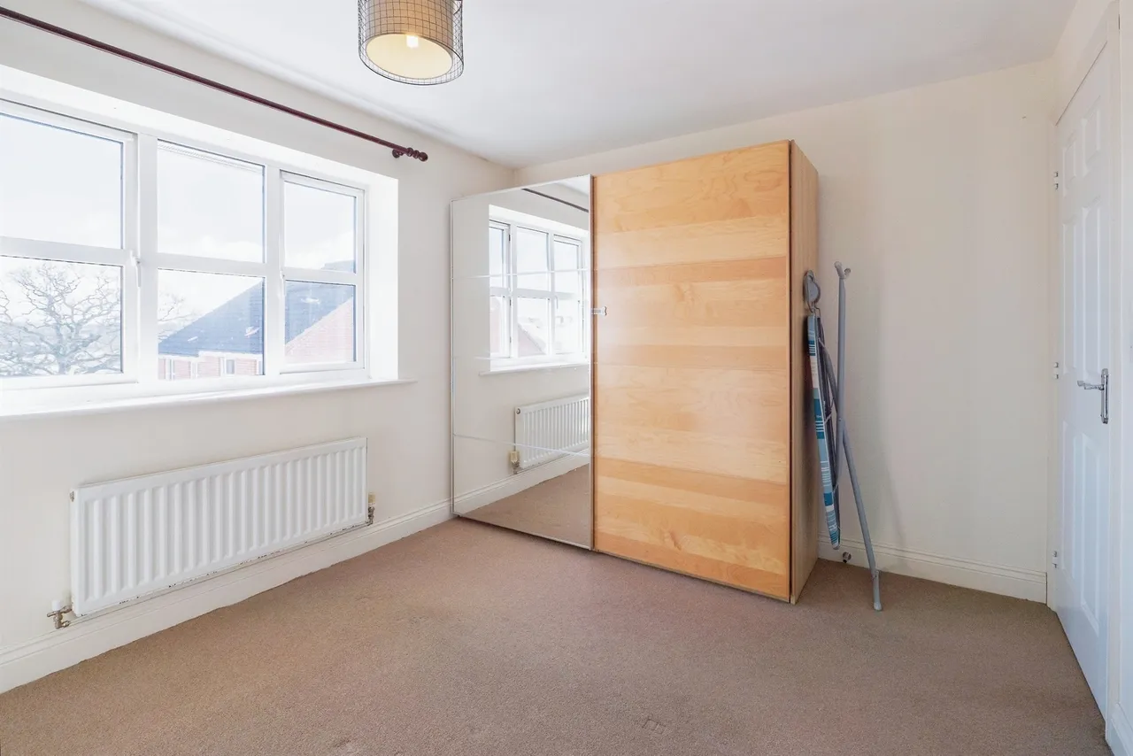 Stillington Crescent, Hamilton, Leicester, photo 4