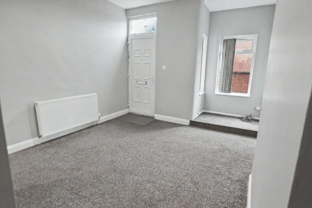 Roseneath Place, Leeds, LS12, photo 5