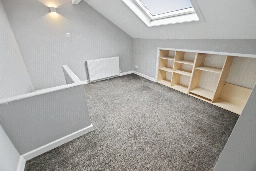 Roseneath Place, Leeds, LS12, photo 9