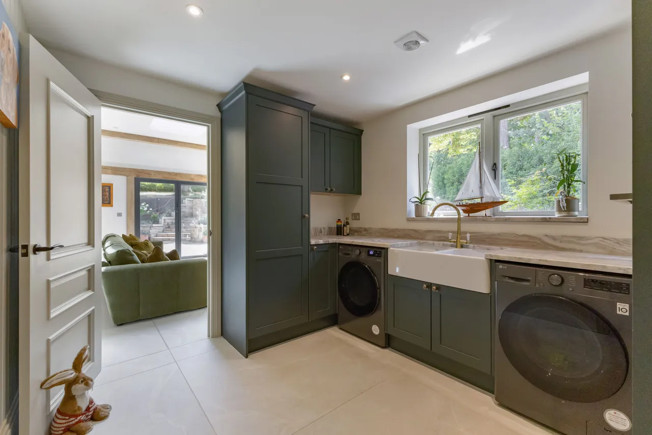 Smugglers Way, Farnham, GU10, photo 10