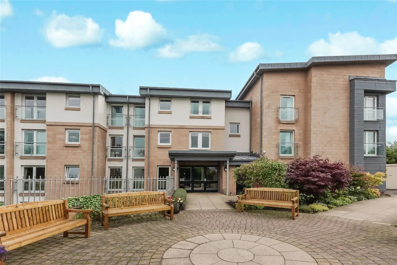 Lauder Court, Staneacre Park, ML3, photo 19