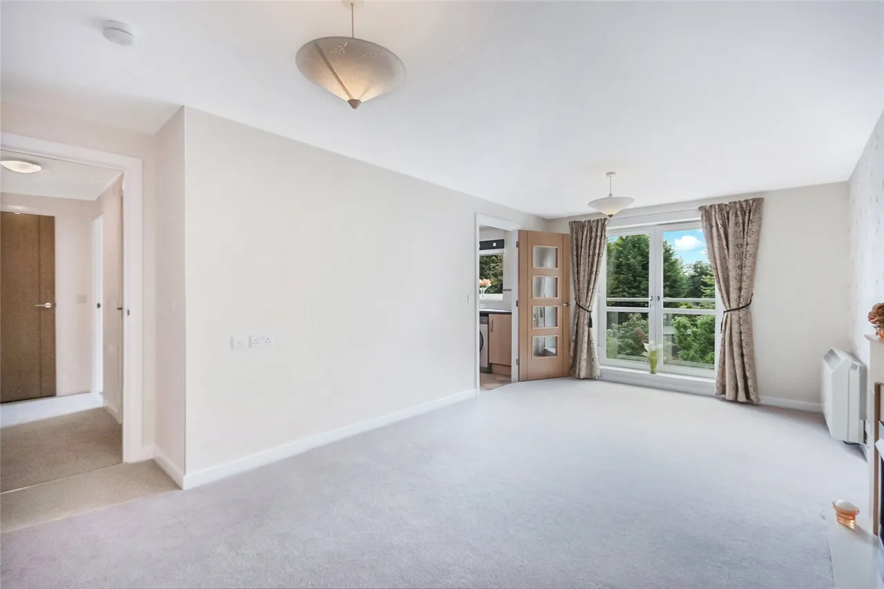 Lauder Court, Staneacre Park, ML3, photo 3