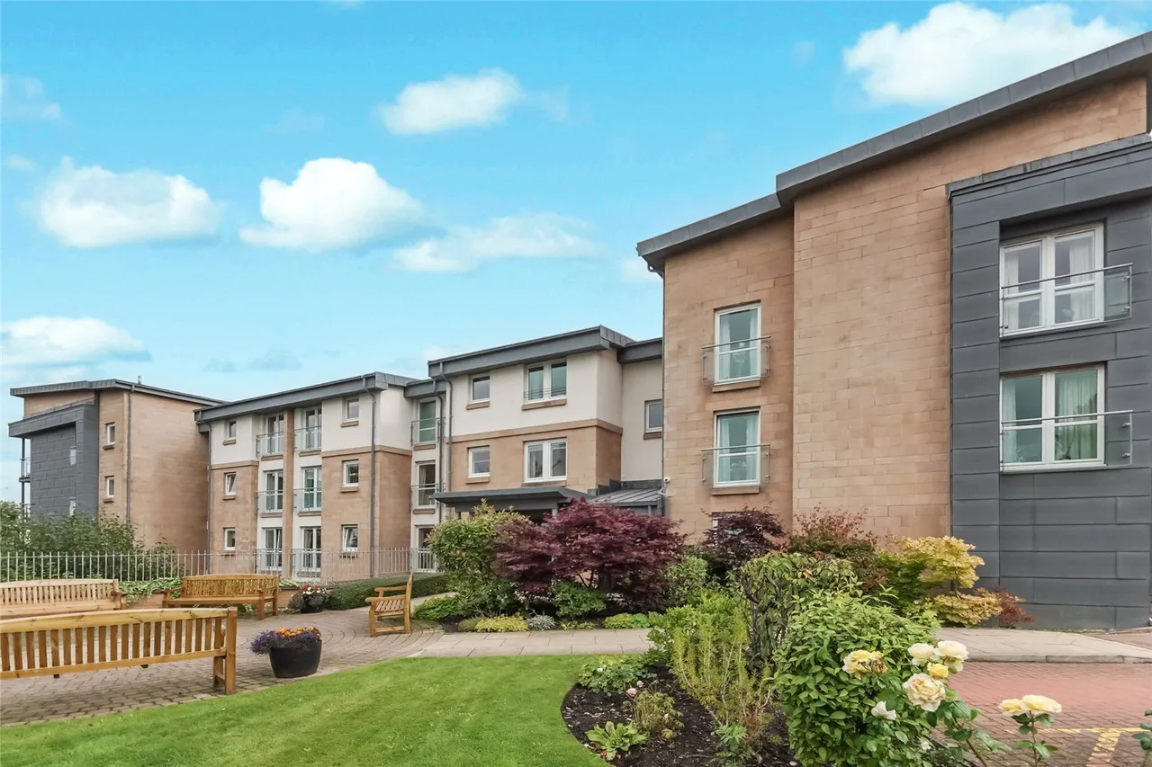 Lauder Court, Staneacre Park, ML3, photo 21