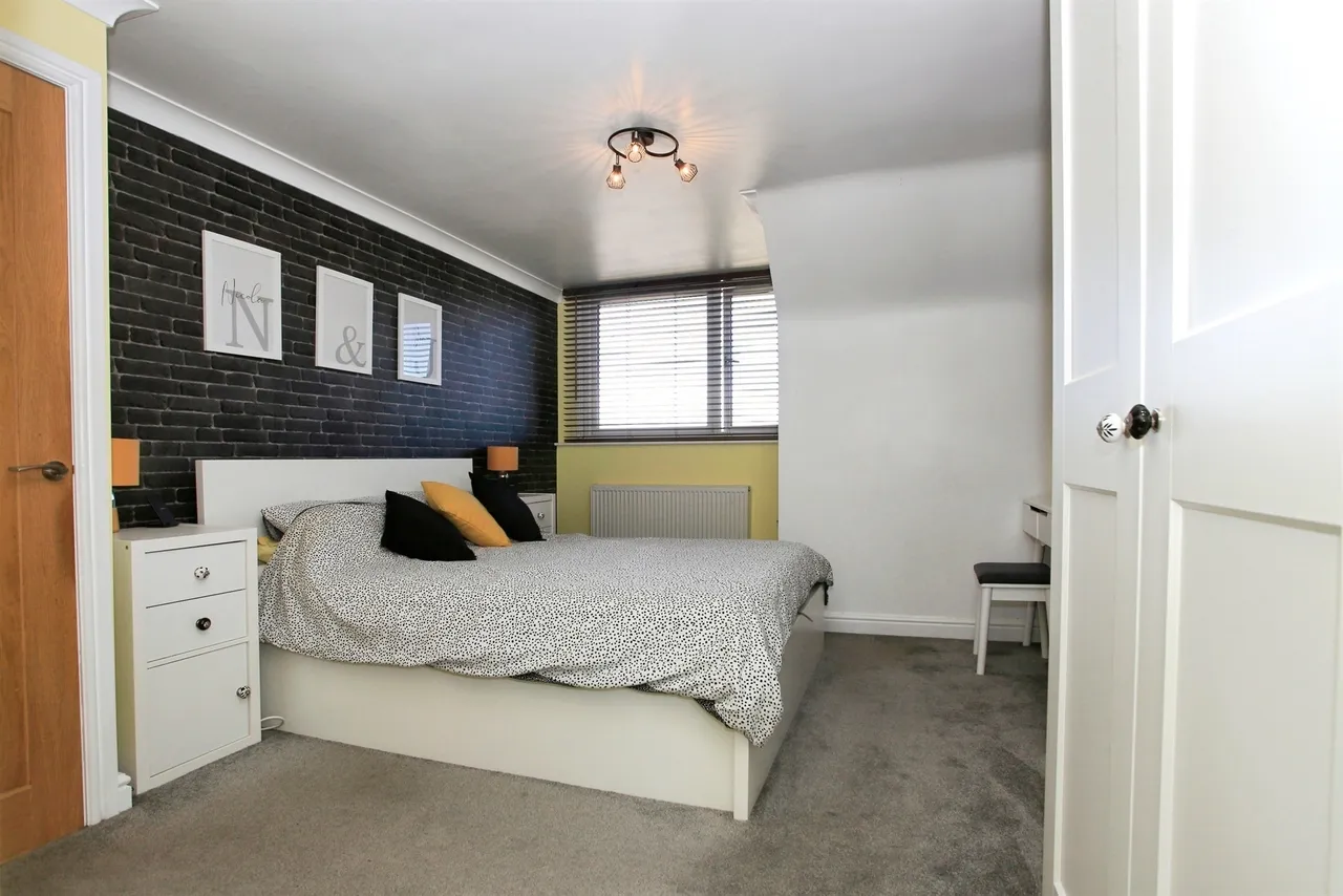 Ullswater Avenue, Peterborough, PE4, photo 11