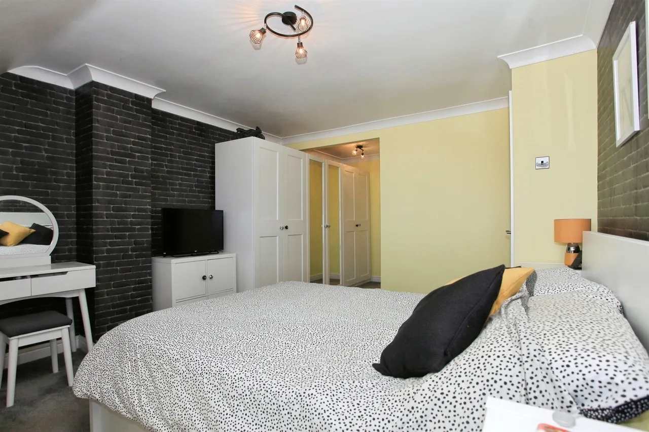 Ullswater Avenue, Peterborough, PE4, photo 10
