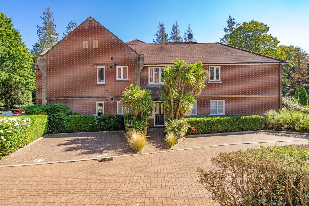 2 bed flat for sale, Tarland House, Tunbridge Wells