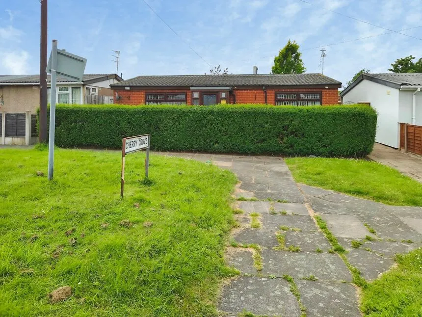 Cherry Grove, Wolverhampton, West Midlands, WV11, photo 10