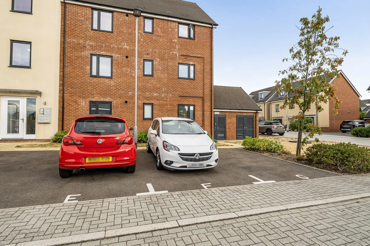 Milton Keynes, MK4, photo 12