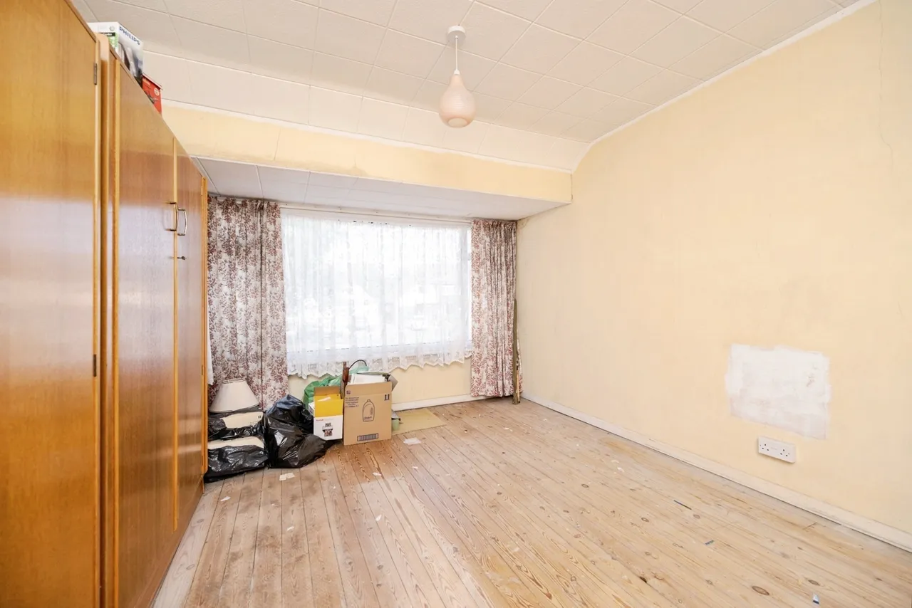 Fairbourne Avenue, Rowley Regis, B65, photo 8