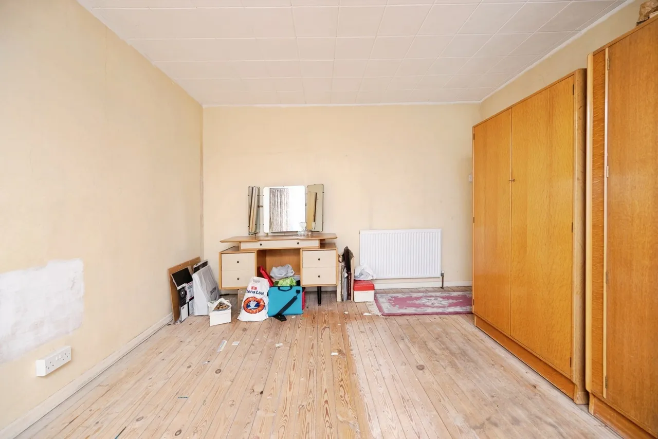 Fairbourne Avenue, Rowley Regis, B65, photo 7