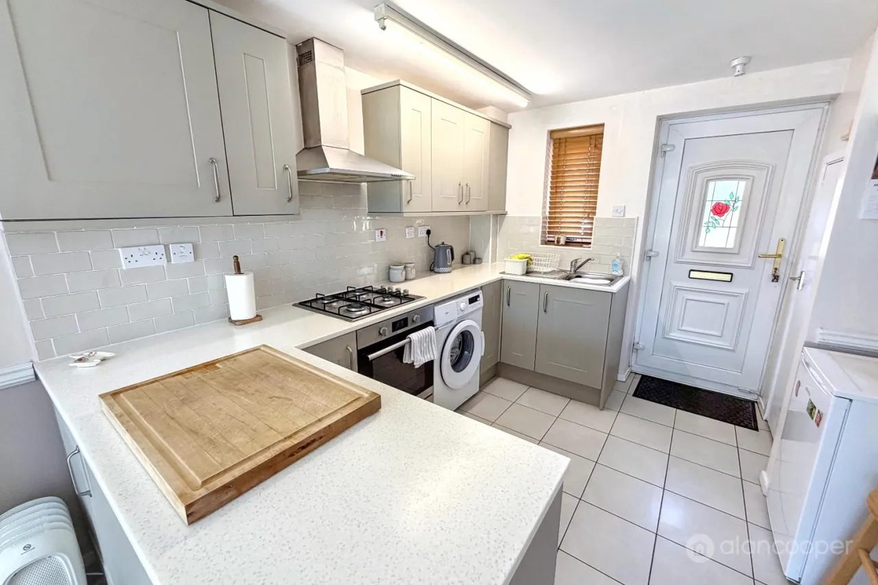 Rosewood, Whitestone, CV11, photo 4