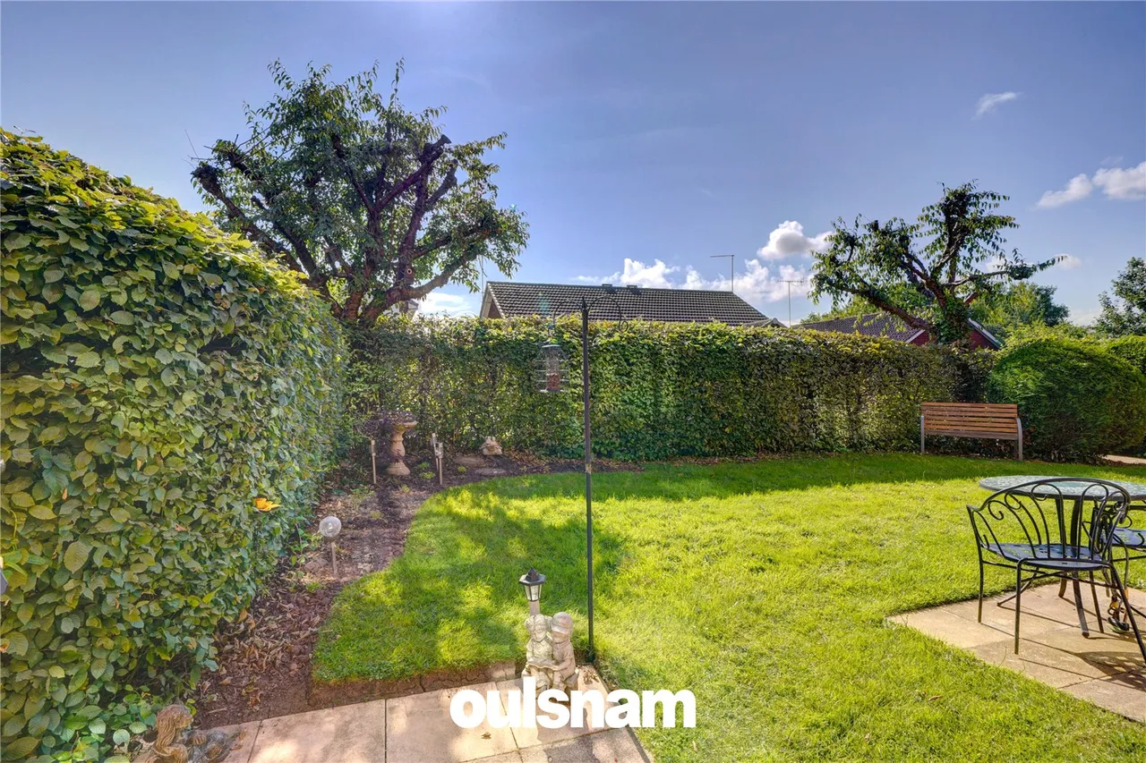 Kingfisher Court, Woodfield Road, Droitwich, Worcestershire, WR9 8UU, photo 12
