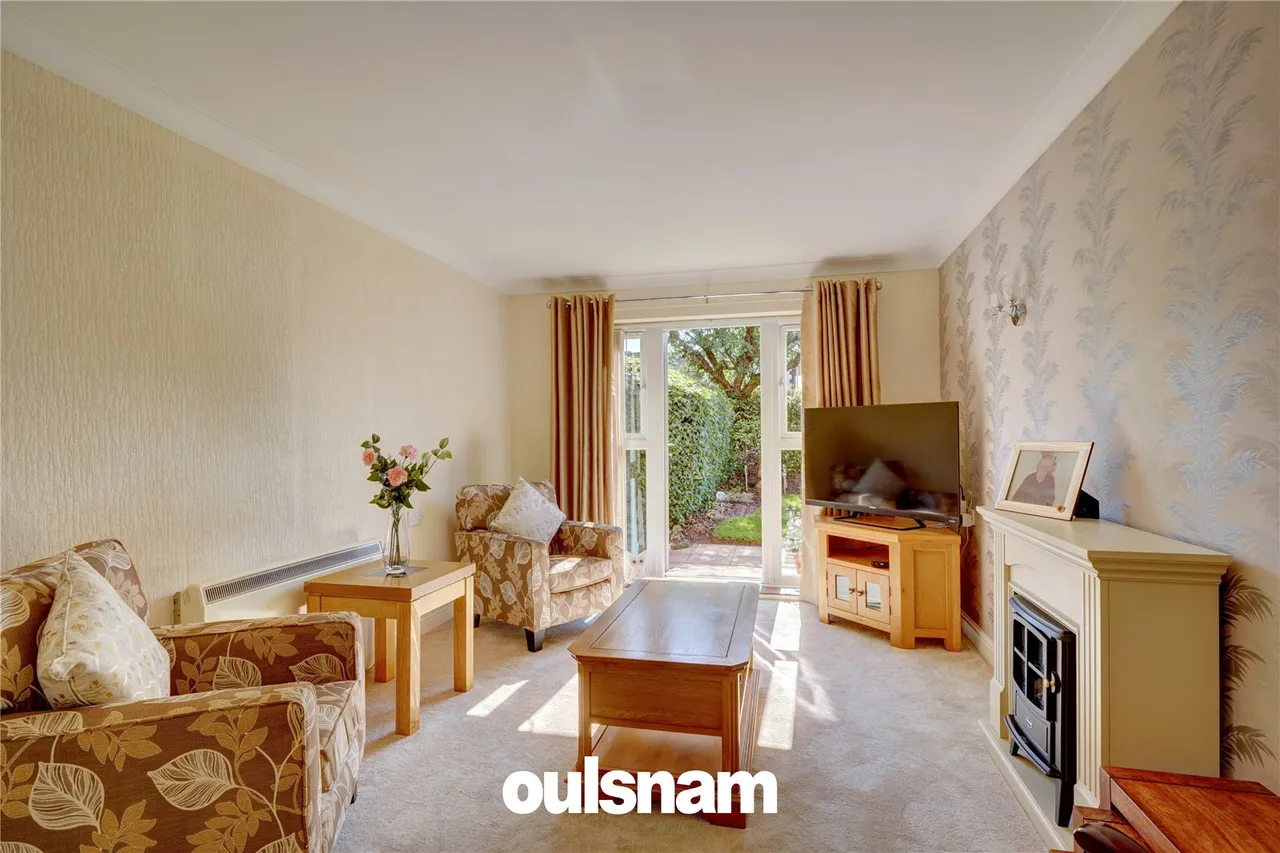Kingfisher Court, Woodfield Road, Droitwich, Worcestershire, WR9 8UU, photo 5