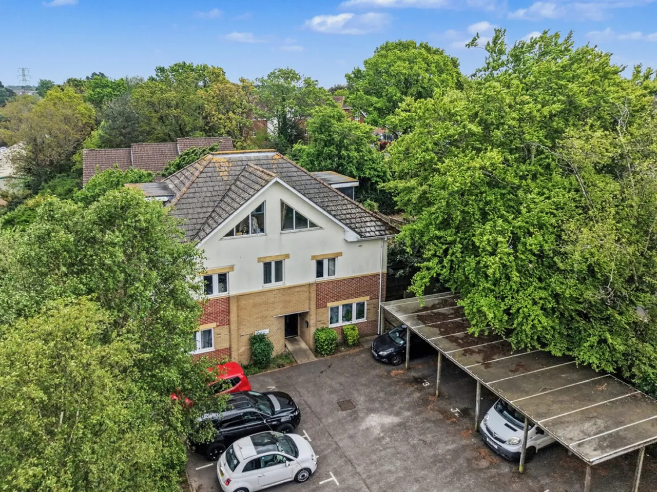 Alder Road, Poole, BH12, photo 17