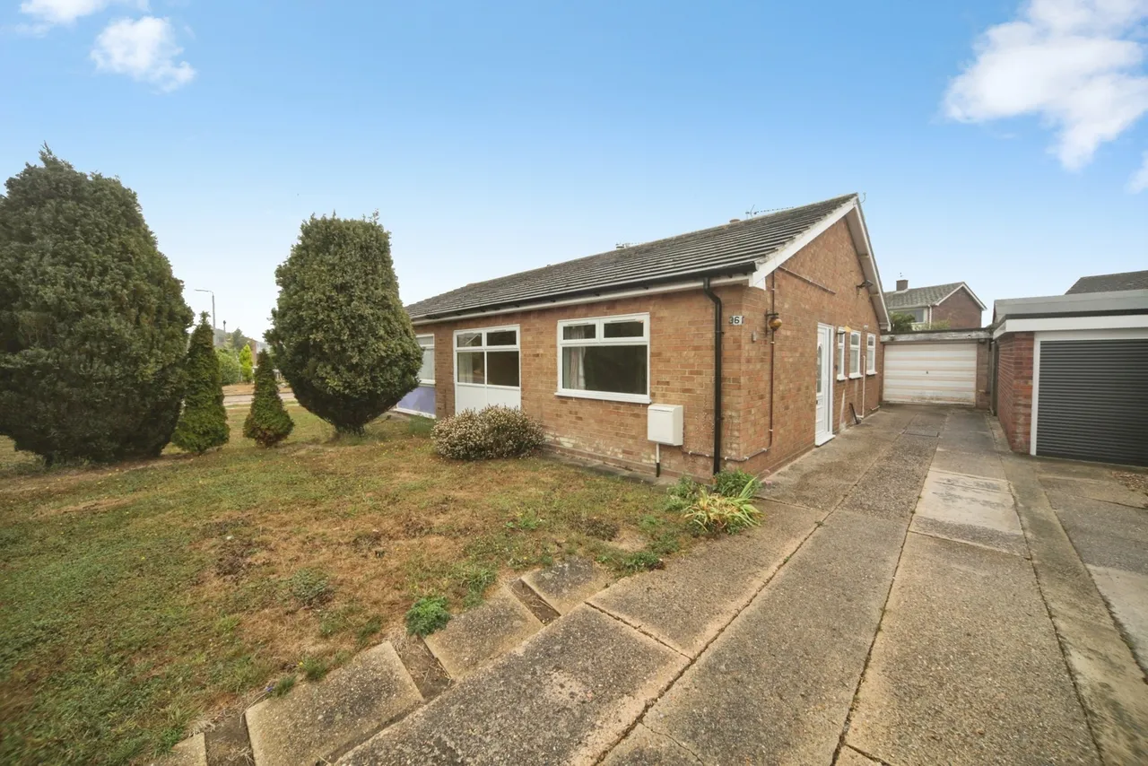 3 bed house for sale — Chestnut Close, Stowupland, Stowmarket, Suffolk, IP14