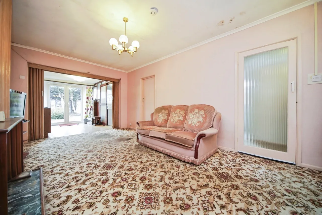 Chestnut Close, Stowupland, Stowmarket, Suffolk, IP14, photo 2