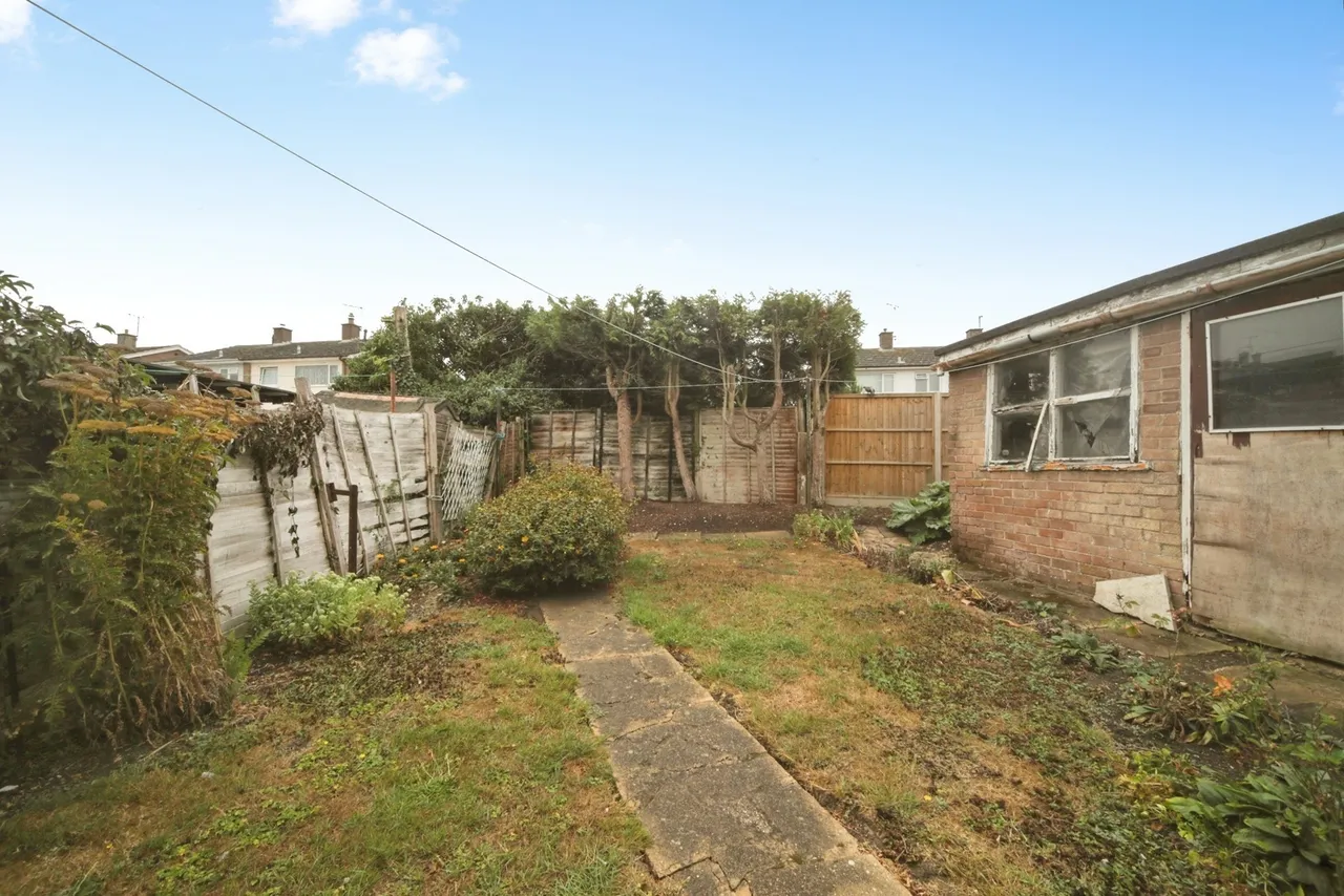 Chestnut Close, Stowupland, Stowmarket, Suffolk, IP14, photo 17