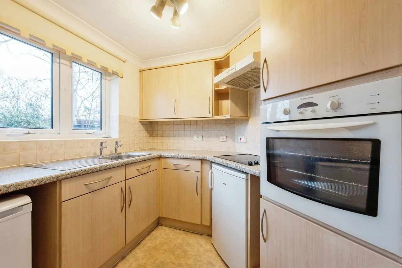 Risbygate Street, BURY ST. EDMUNDS, Suffolk, IP33, photo 6