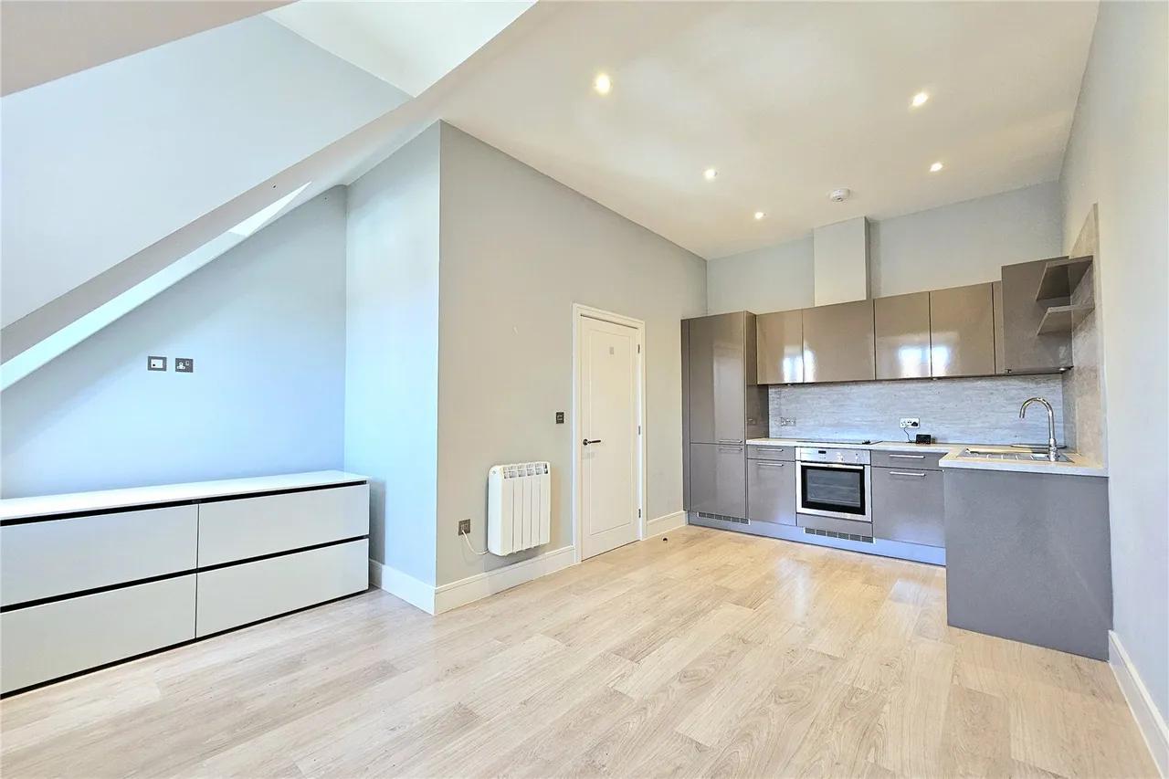 Wessex House, 80 Park Street, Camberley, Surrey, GU15 3PT, photo 4