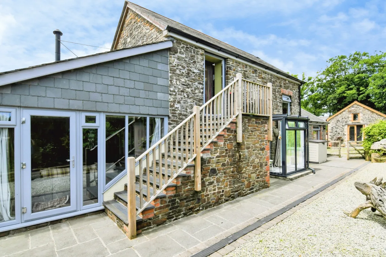 Magnolia Barn, Holsworthy, EX22, photo 2