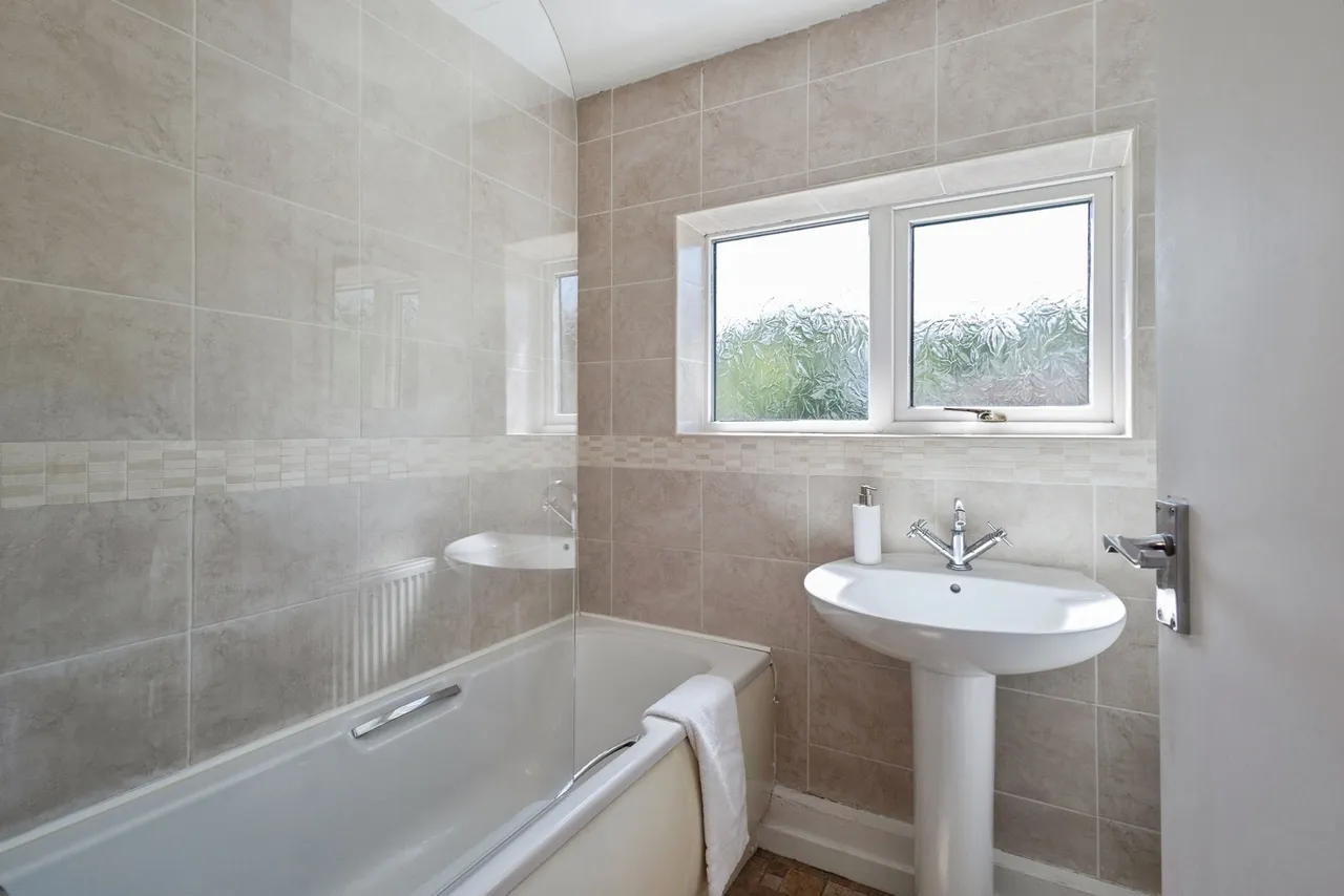 Ardenfield, Denton, Manchester, Greater Manchester, M34, photo 16