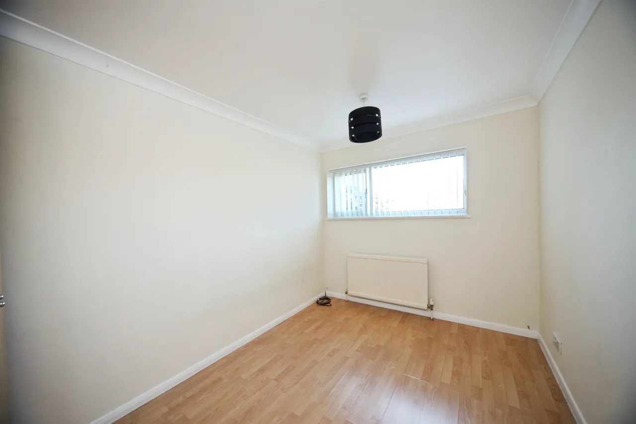 Capron Road, Luton, photo 4