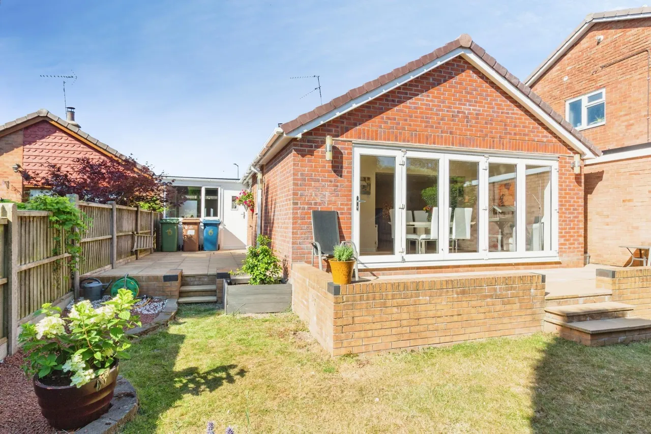 Tudor Close, Stone, ST15, photo 16