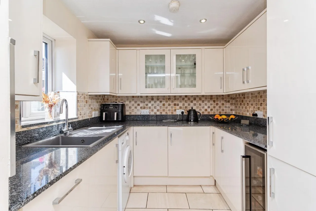 Tudor Close, Stone, ST15, photo 14