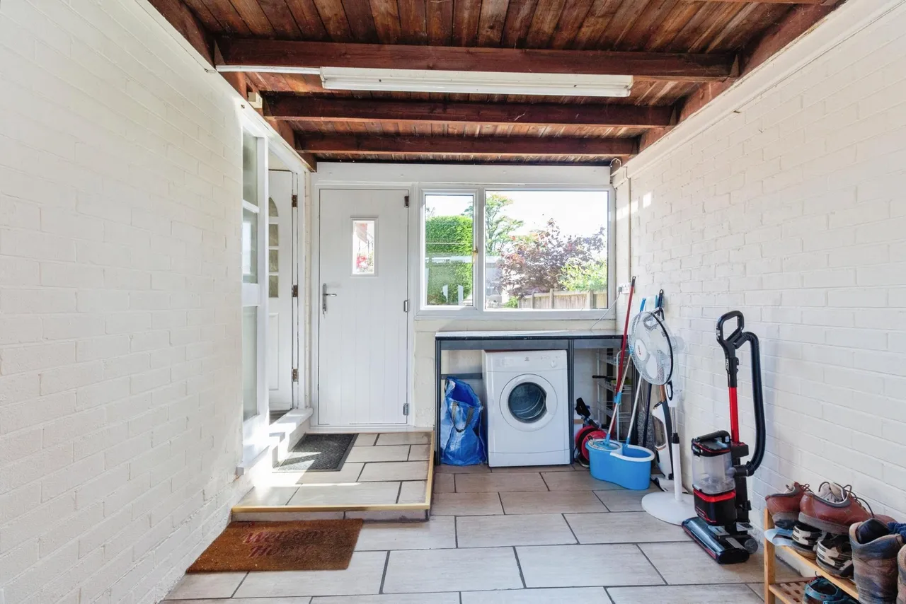 Tudor Close, Stone, ST15, photo 5