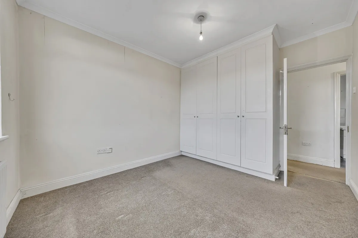 London Road, Romford, RM7, photo 14
