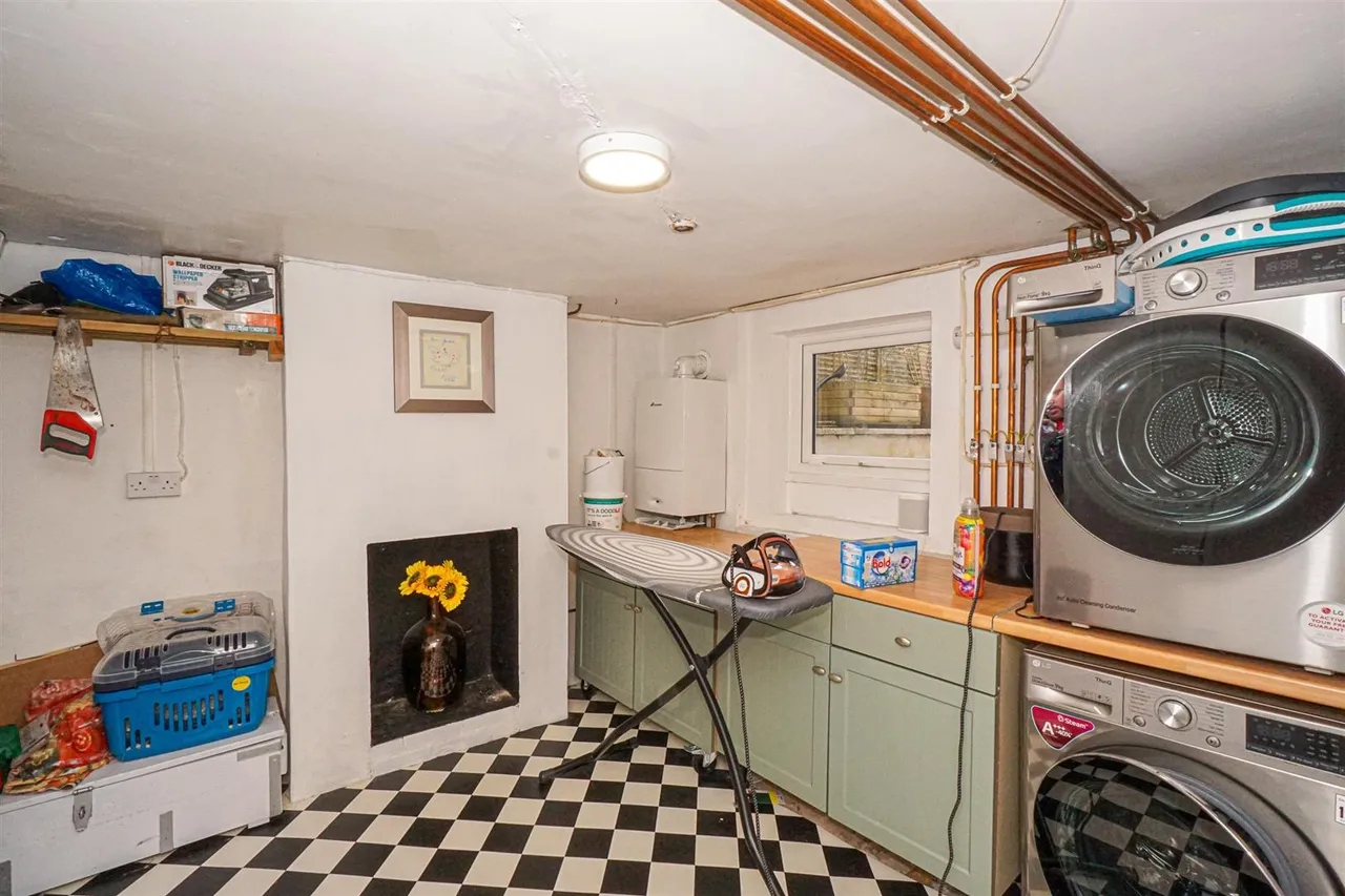 Whitefriars Road, Hastings, photo 16