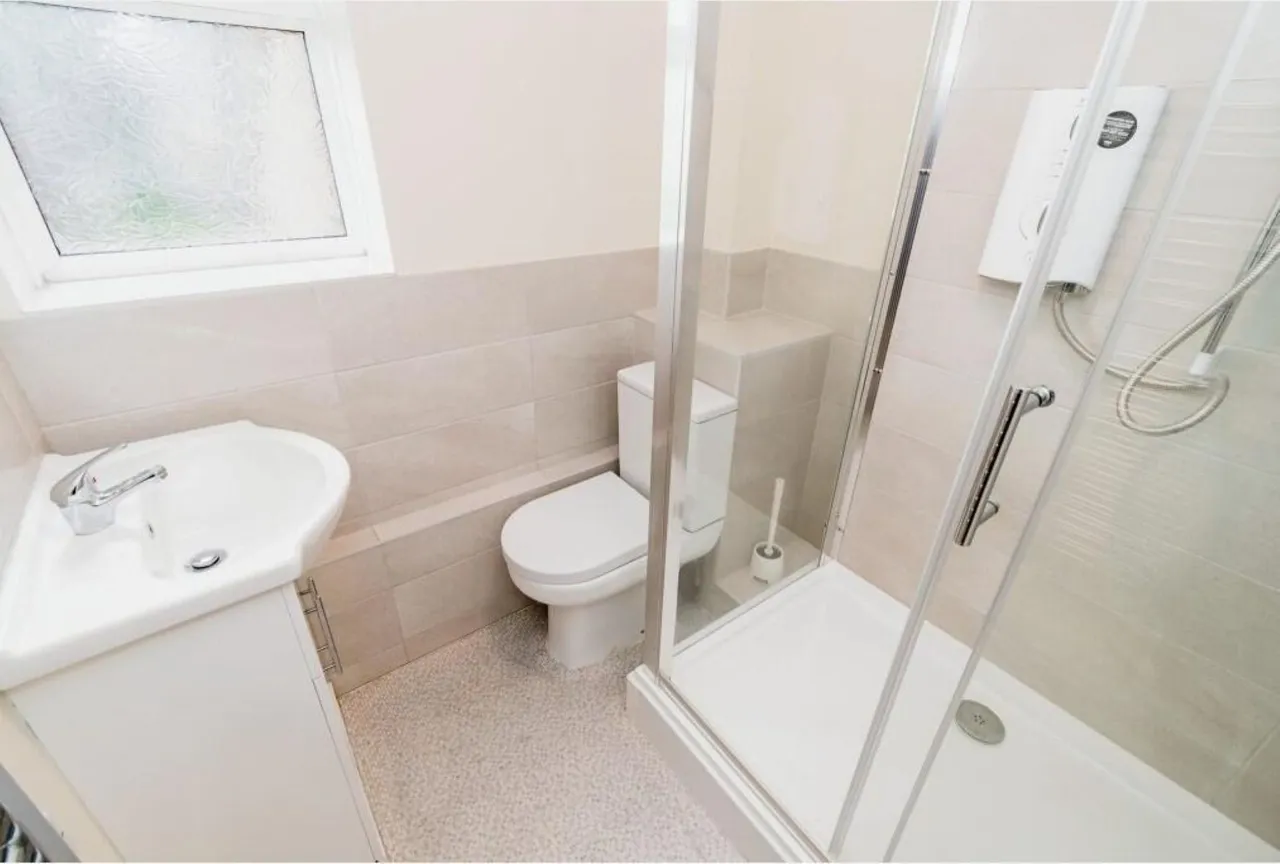 Sedgwick Road, Bishopstoke, Eastleigh, photo 5