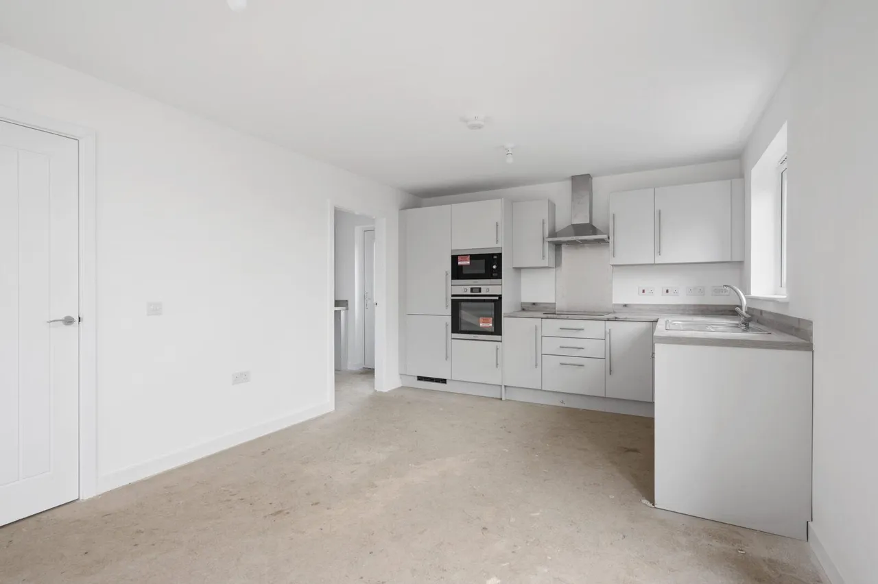 Daffodil Drive, Robroyston, G33 6PQ, photo 18
