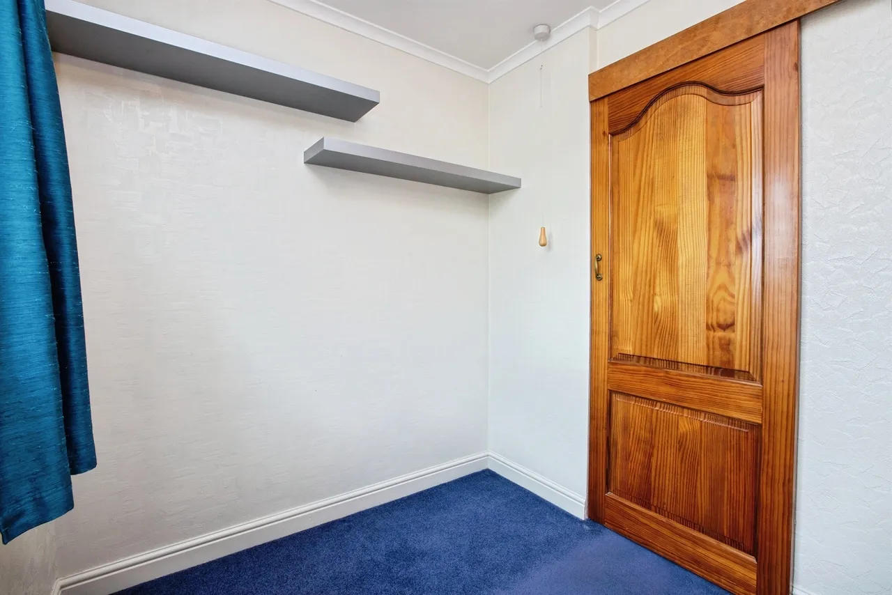 Charles Avenue, Eastwood, NG16, photo 12