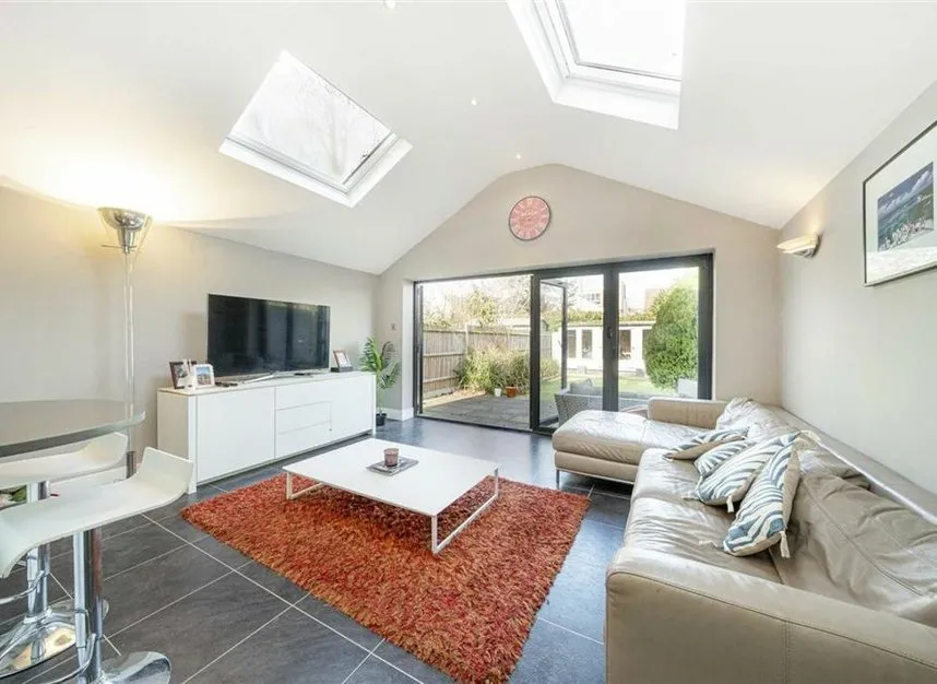 Atbara Road, Teddington, TW11, photo 5