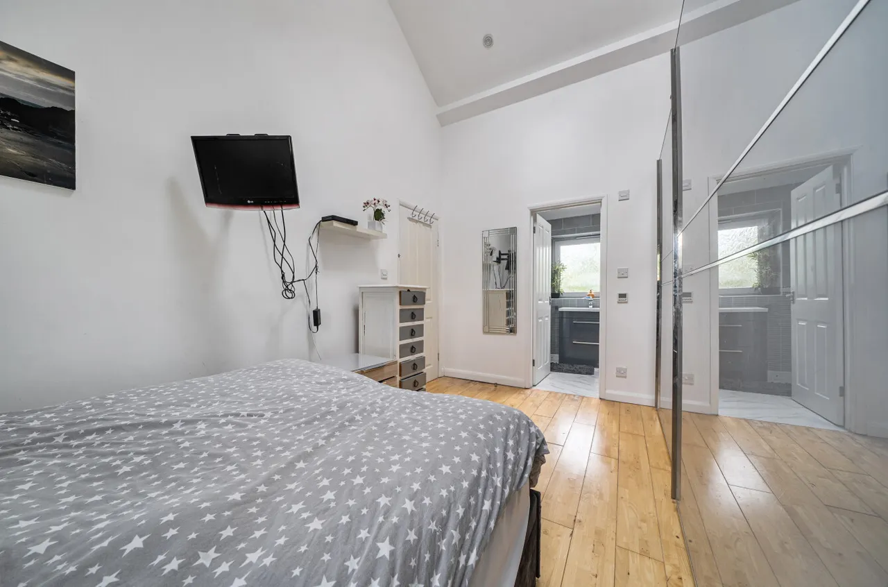 Chapel Road, West End, SO30, photo 7