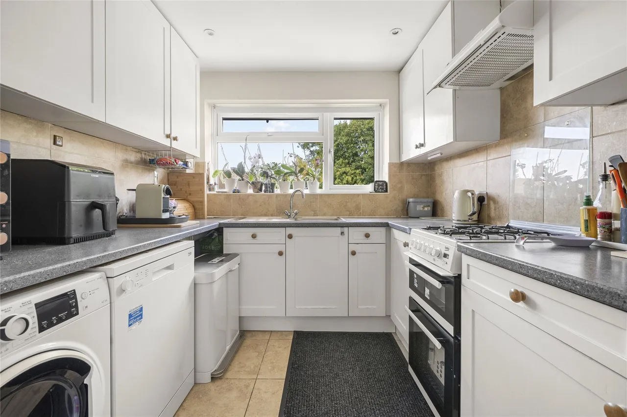 Kingswood Close, Surbiton, KT6, photo 4