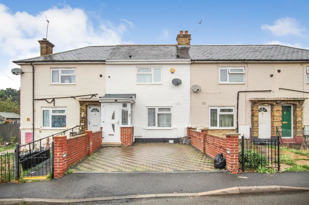 2 bed house for sale, Nelson Road, Hillingdon, UB10