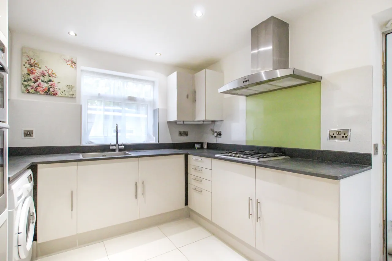Nelson Road, Hillingdon, UB10, photo 4
