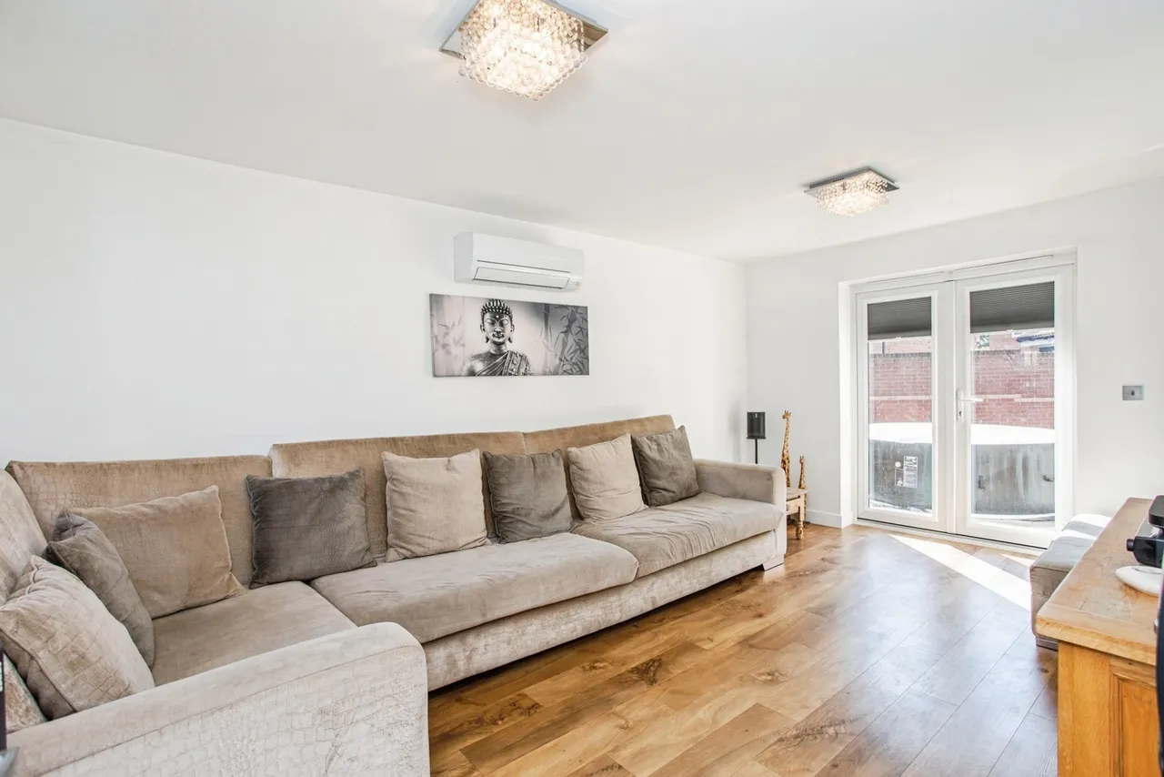 Shetland Crescent, Rochford, Essex, SS4, photo 5