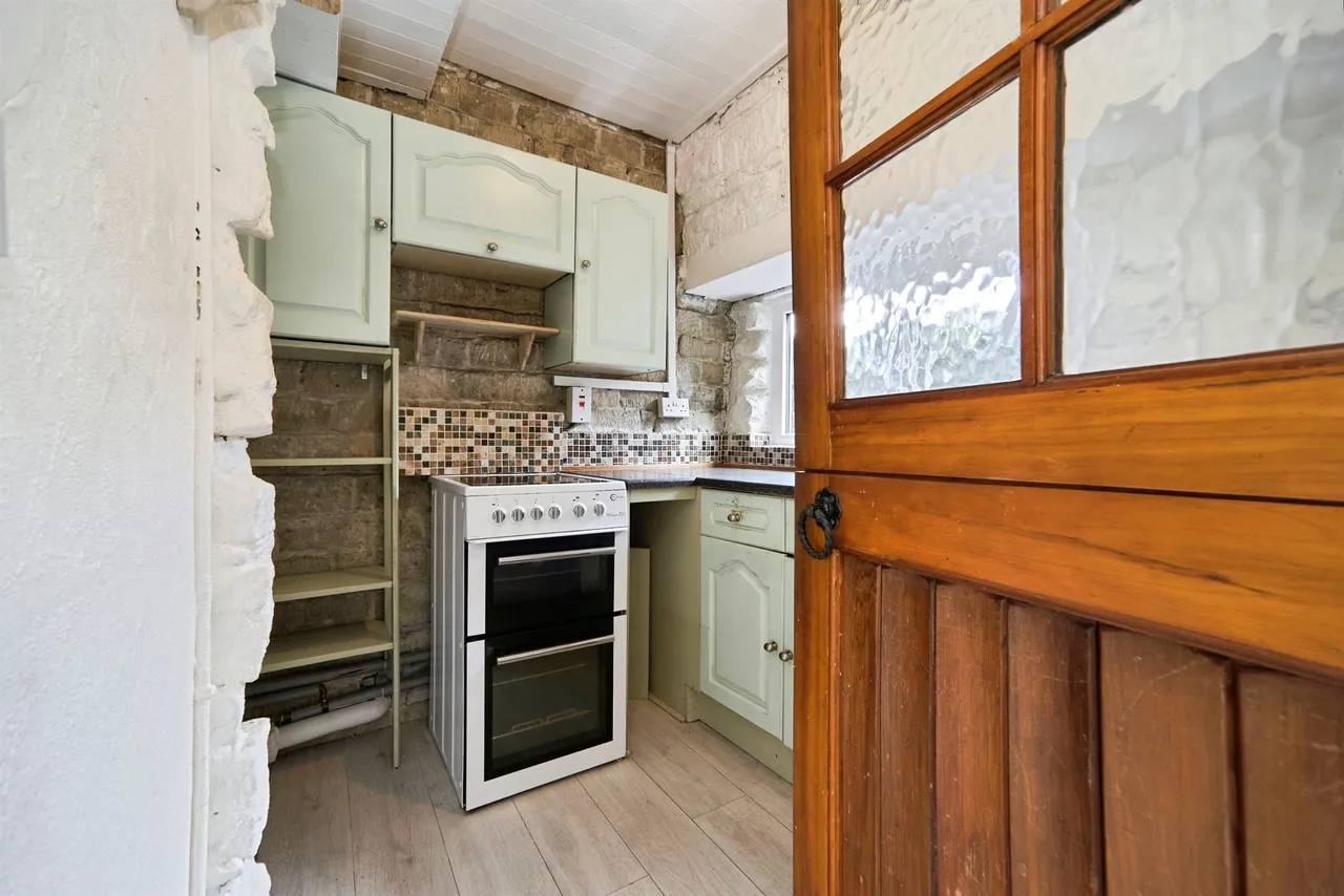 The Green, Micklethwaite, BD16, photo 5