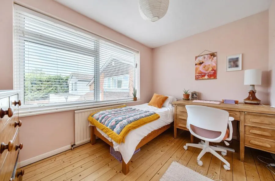 Long Mickle, Sandhurst, GU47, photo 17
