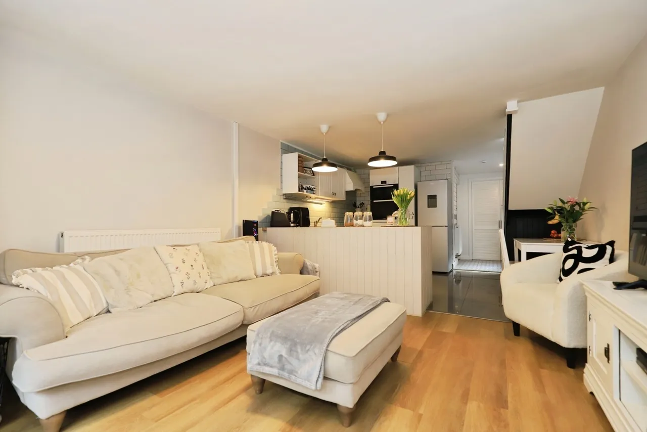 Prospect Road, Stourport-on-Severn, DY13, photo 3