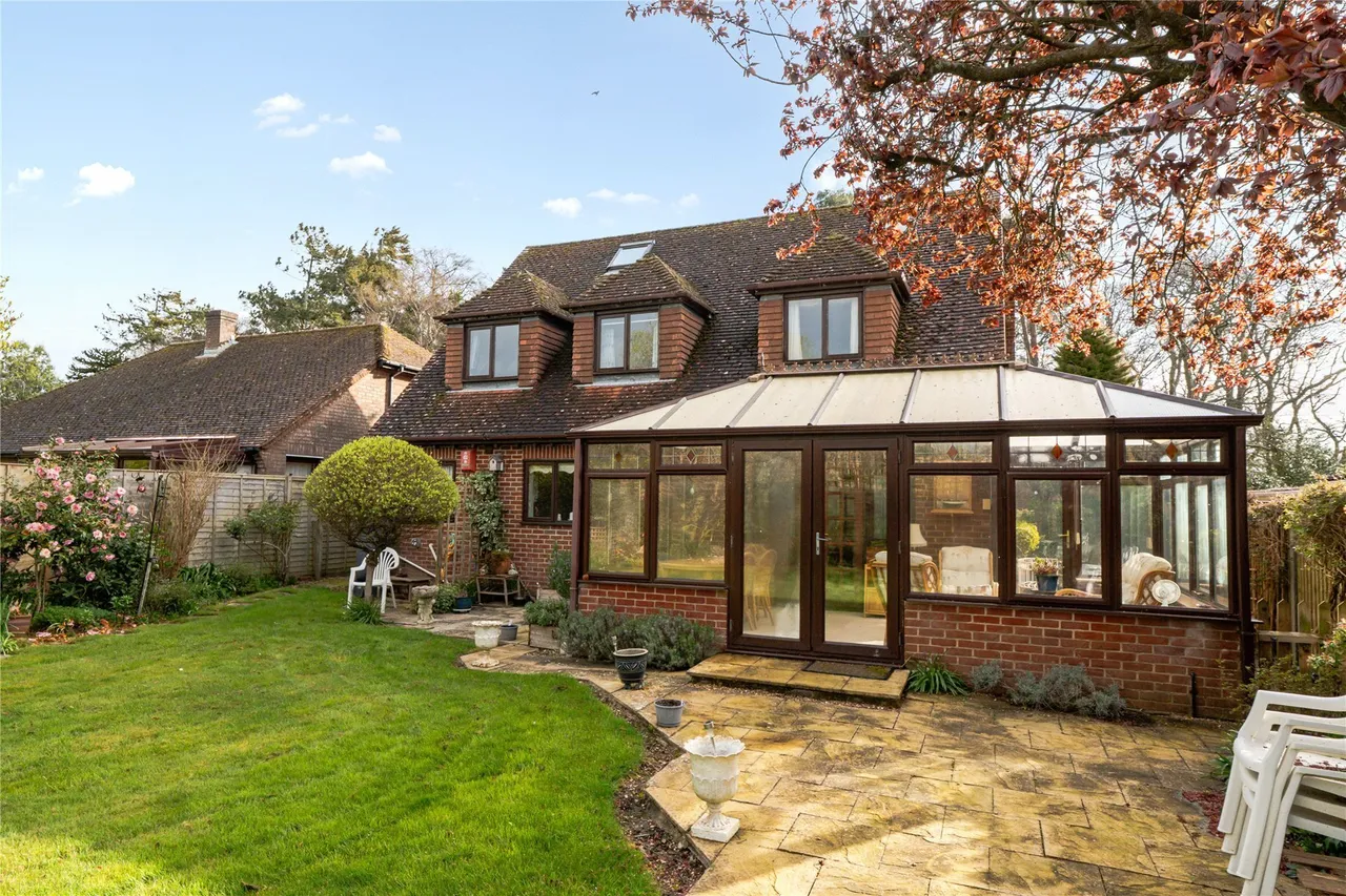 Yaldhurst Lane, Pennington, Lymington, Hampshire, SO41, photo 6